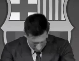 لیونل مسی غمگین