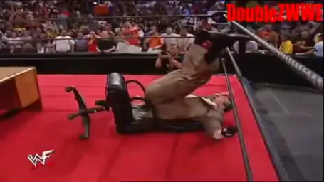 Tge wrestling referee's surprise