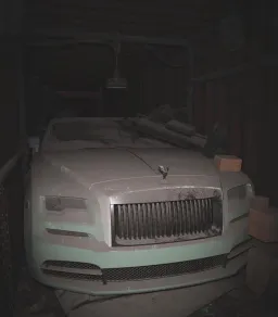 Rolls Royce dirt in Part 2 Warehouse