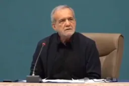 خب اومد زد میام درست کنیم دوباره میزنه