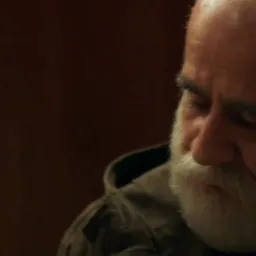 چی گوش میدی