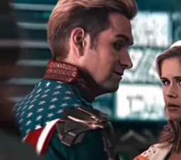 نگاه پردرد و به یاد آوردن خاطرات بد هوملندر