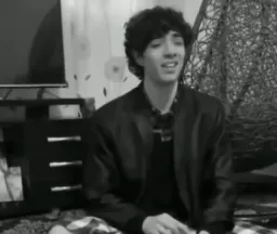 عشقم این دنیا عشقم این زندگی