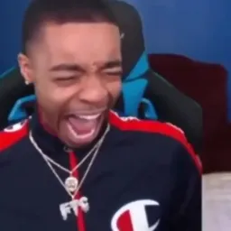 خندیدن عجیب مرد