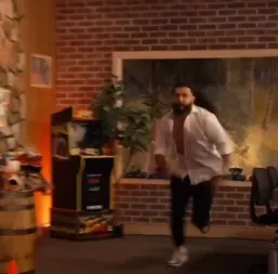 ایمان در حال دویدن