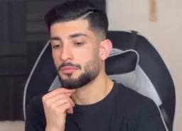 تعجب مرد