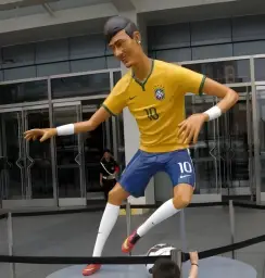 Deprived areas statue of neymar