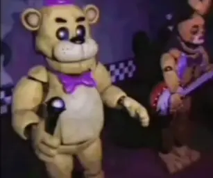 Golden Freddy dancing