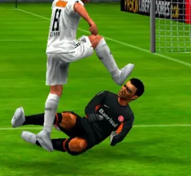 Kick to FIFA goalkeeper