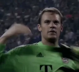 Manuel Neuer's legendry  saves 2