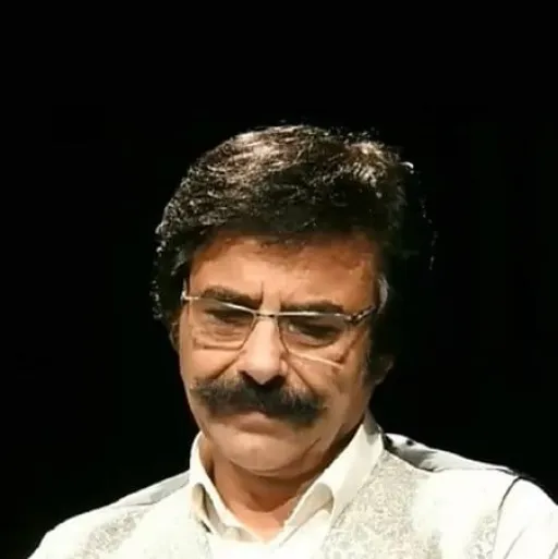 گل‌های اطلسی - علیرضا افتخاری