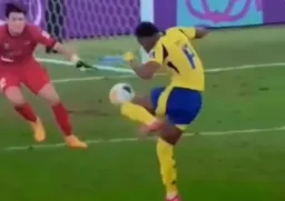 ضربه نزدن به توپ بازیکن النصر