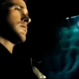 Comparison of Sad and Song by Ryan Gosling