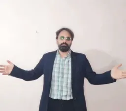 واکنش صادقانه مرد با دستان باز