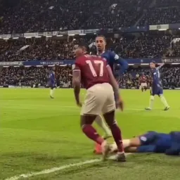 دفاع شماره 20 چلسی از کوکوریا