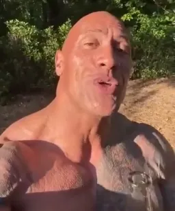 راک در حال تبریک گفتن تولد و دلستر خوردن(کامل)