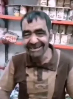 فحش دادن مرد به گروه