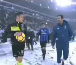 Snowball pitch
