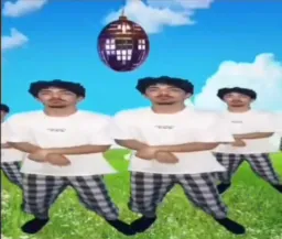 بوبا ها در حال رقصیدن(نسخه ریل بویزی)