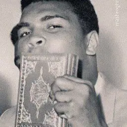 Mohammad ali kisding the quran