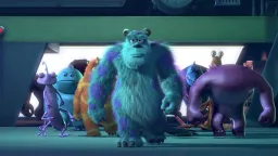 دانشجویان دانشگاه هیولا ها درحال راه رفتن