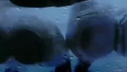 ضربه به شیشه