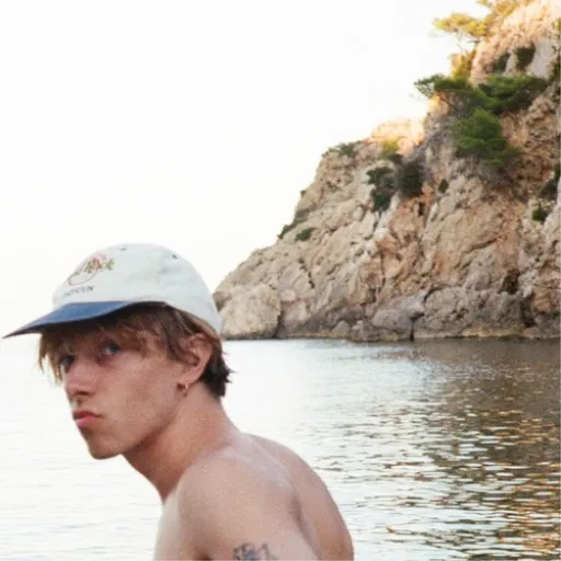 Plage Coquillage (First Kiss Song) By Tao Mon Amour