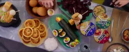 چندش غذا خوردن شخصیت های کارتون شکارچیان شیاطین کیپاپ