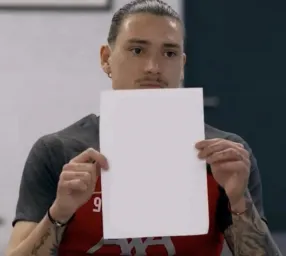 Nunez showing the white sheet