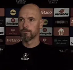 طرد شدن ستارگان فوتبال