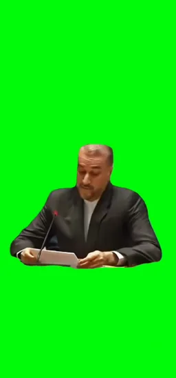 Araghchi speaking English green screen