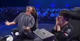 پلیر بازی به شدت عصبانی و فشاری