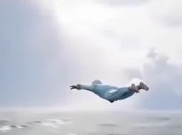 مرد درحال پرواز