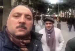 فیلم گرفتن مرد ناراحت در مکان های مختلف