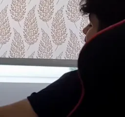 واکنش صادقانه پسر گنگ