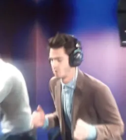 رقص بازیگران فیلم