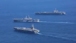 واکنش صادقانه ناو آبراهام لینکن