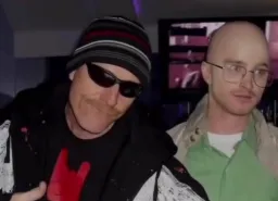 Jesse's reaction wearing Walter White and Walter White wearing Jesse's dress
