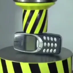 نوکیا زیر دستگاه پرس