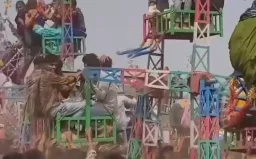 شهربازی شلوغ