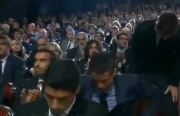 بلند شدن مسی ، رونالدو و سوراز (کیفیت بیشتر)