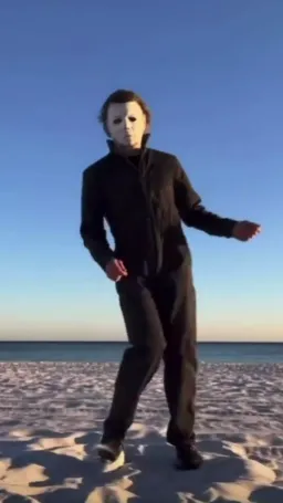 Michael Myers dancing 2