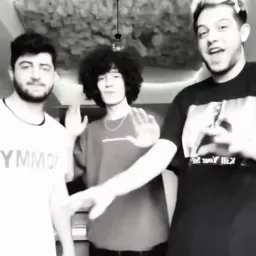 Manixvid Dancing