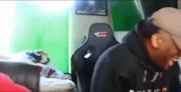 خنده ی مرد هندی، تصویر بزرگتر