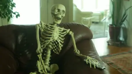 bored skeleton